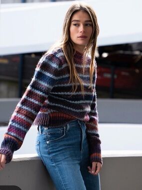 Sessun Stylish French Girl Striped Crewneck Sweater in Burgundy, Blue & Gray